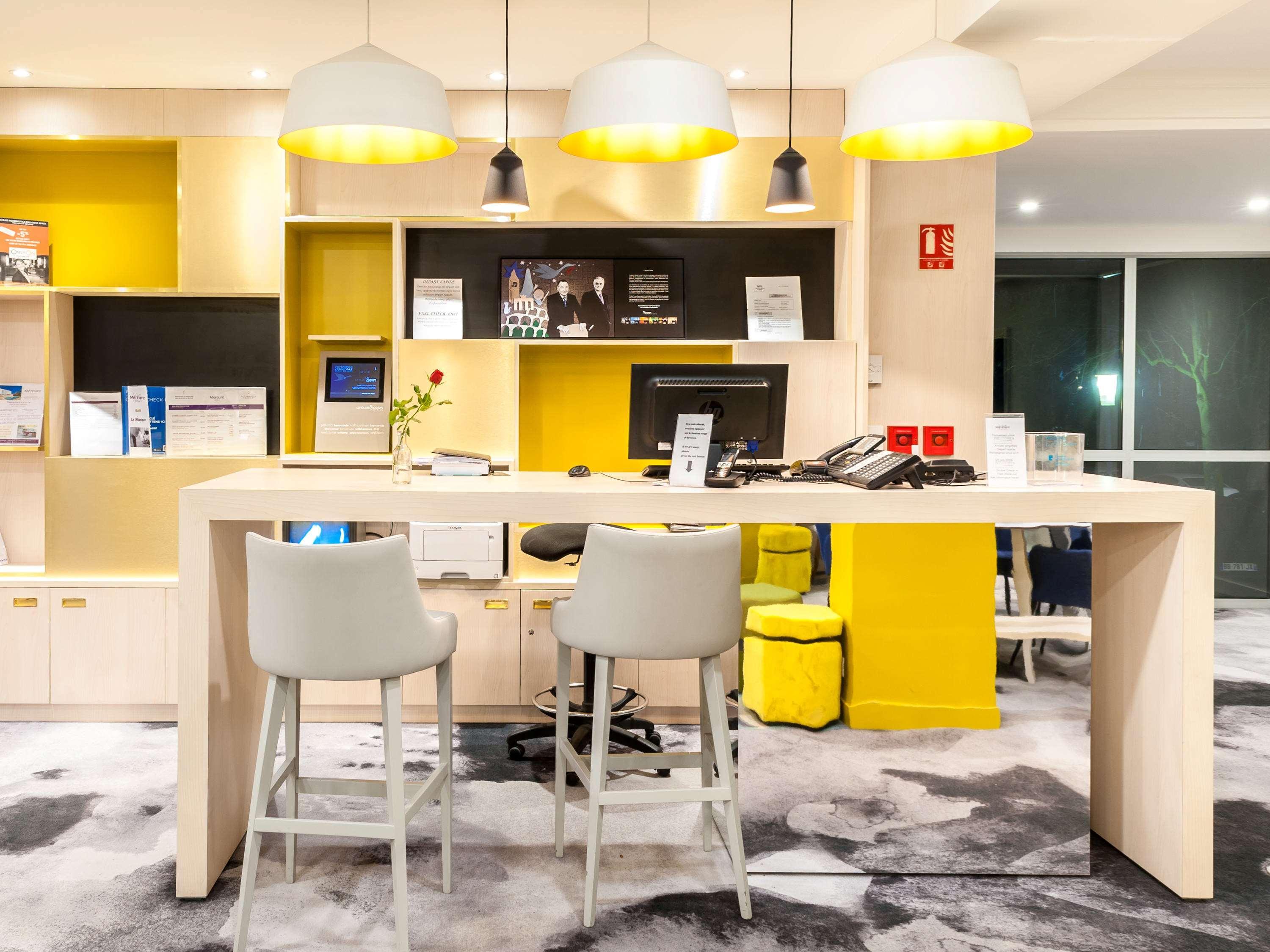 Mercure Bord De Saone Hotel 4*